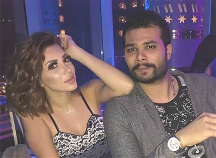 أحمد عبد الله محمود وسارة نخلة