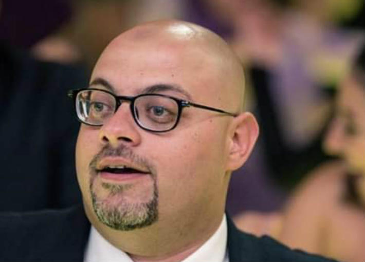 معتز التوني