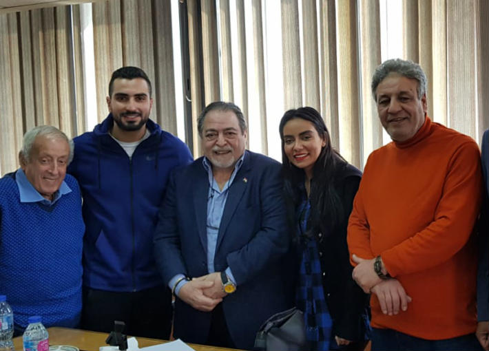 صورة من جلسة الصلح