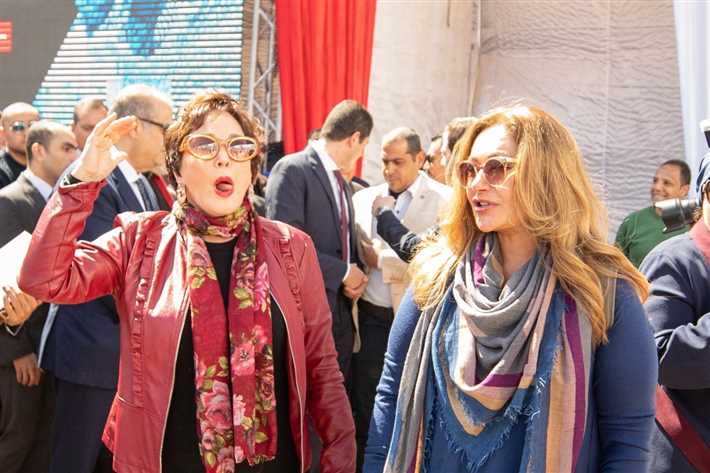 لبلبة وليلى علوي 