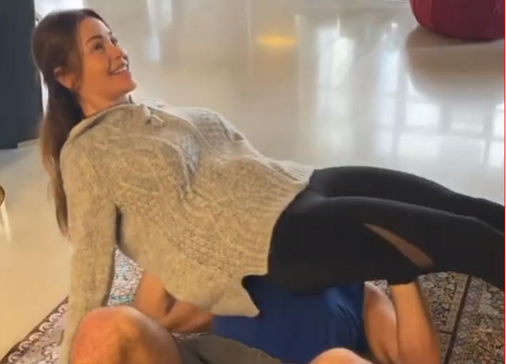 ابن راغب علامة ووالدته