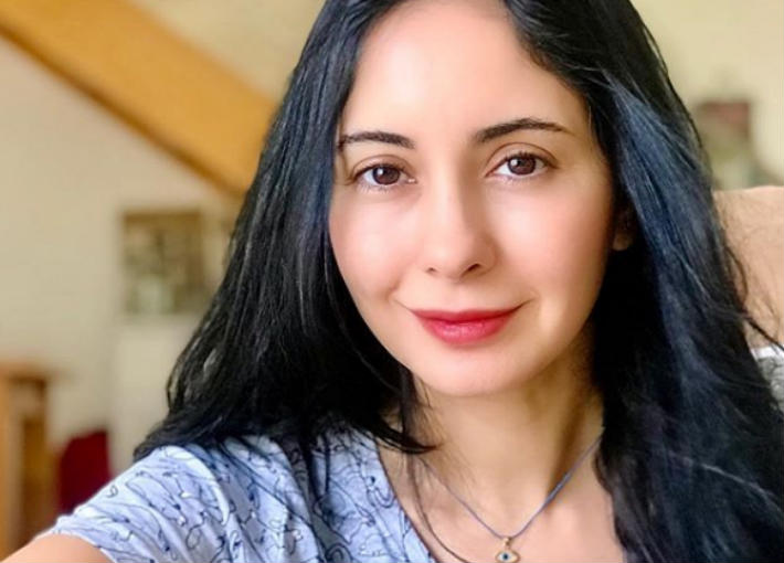 نسمة عبد العزيز