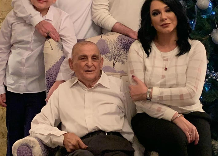 سلاف فواخرجي ووالدها