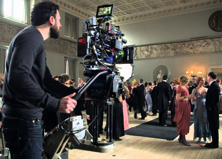 مشهد وراء الكاميرات