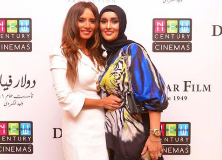 زينة وشقيقتها نسرين