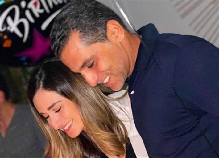 أمينة خليل وخطيبها