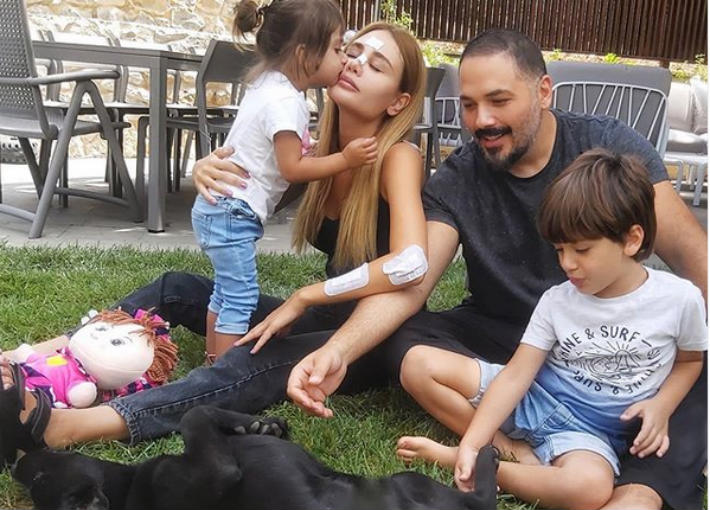 رامي عياش وأسرته