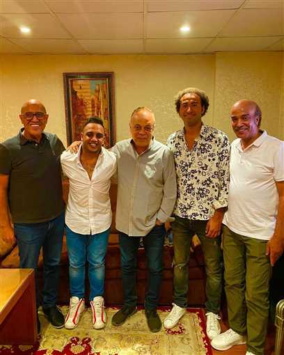 أشرف زكي يتوسط علي ربيع وأوس أوس وأشرف عبد الباقي وسليمان عيد