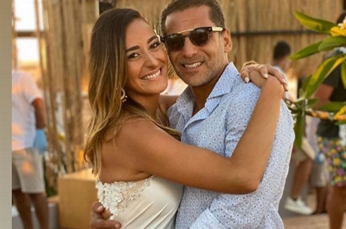 أمينة خليل وخطيبها