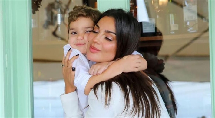 نادين نسيب نجيم وابنها