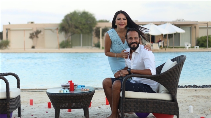 إنجي علاء ويوسف الشريف