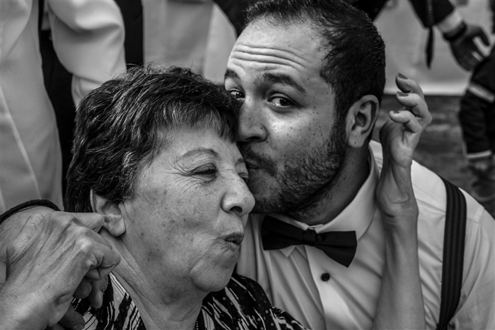 شريف الوسيمي ووالدته الراحلة