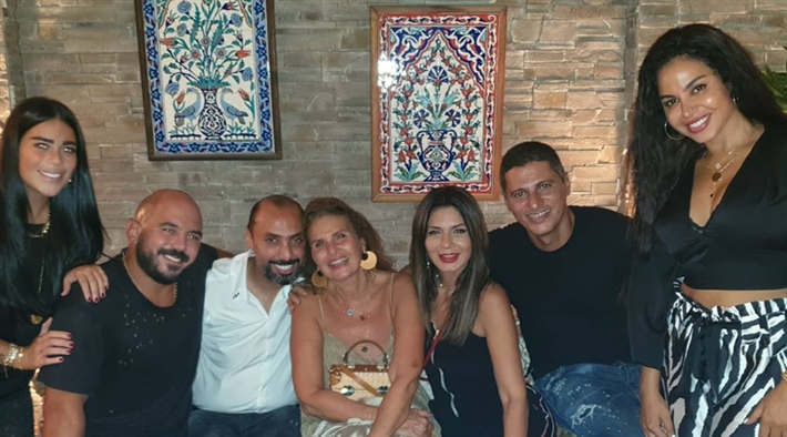 نجلاء بدر ويسرا ونسرين أمين ومحمود العسيلي وعمرو منسي