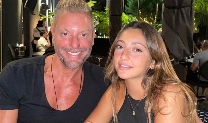 تامر هجرس وابنته