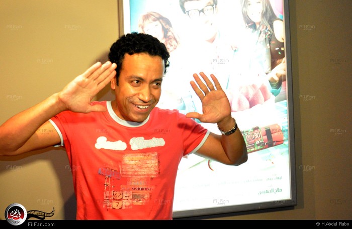 سامح حسين يحتفل بعرض &quot;30 فبراير&quot;