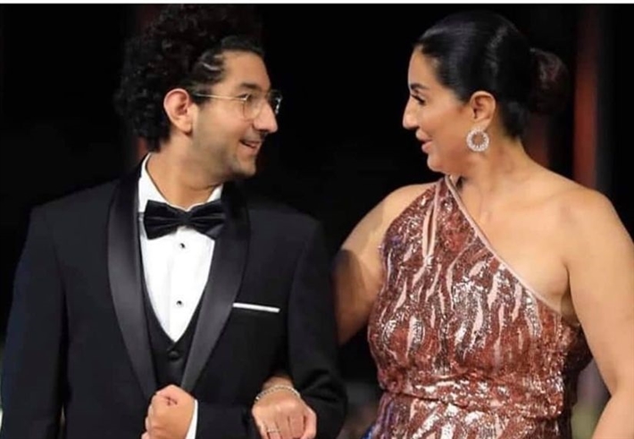 وفاء عامر وابنها