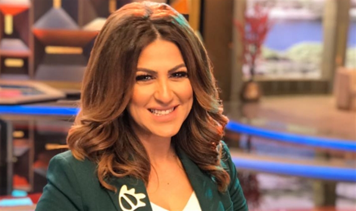 دينا عبد الكريم