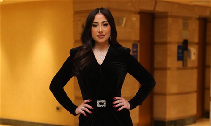 بوسي في الحفل