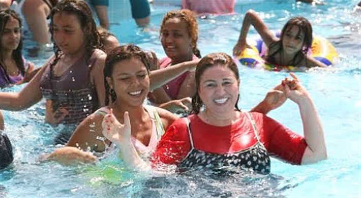 إلهام شاهين وناهد السباعي