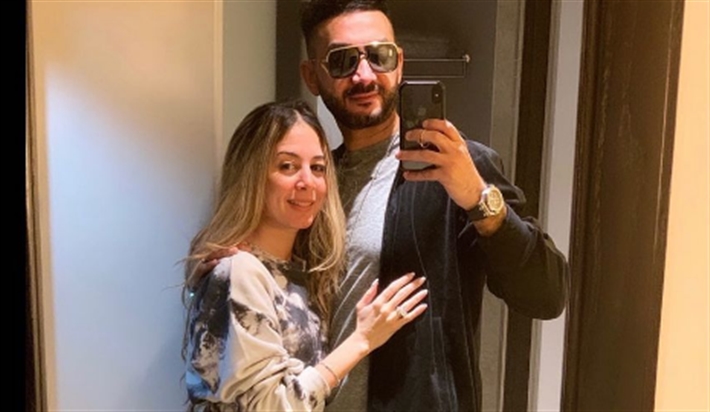 نادر وزوجته