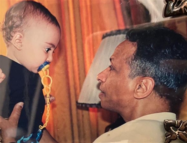 ياسين السقا وجده الراحل