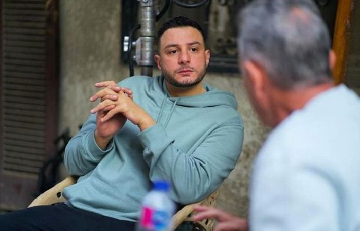 أحمد الفيشاوي في صورة من كواليس الفيلم