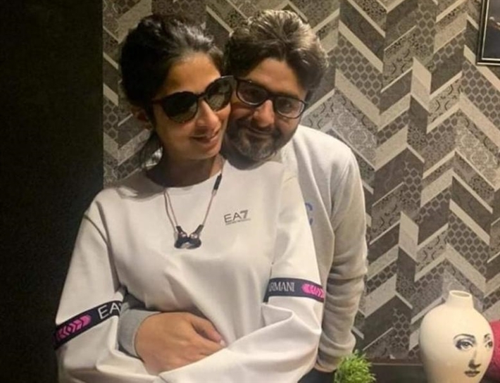 وليد منصور وروبي