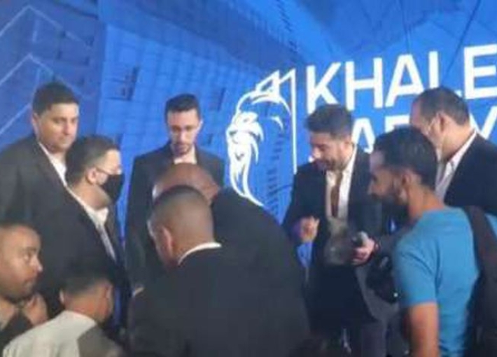 محمد حماقي في الحفل