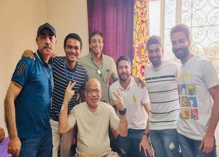 شريف دسوقي وعصابة &quot;بـ100 وش&quot;