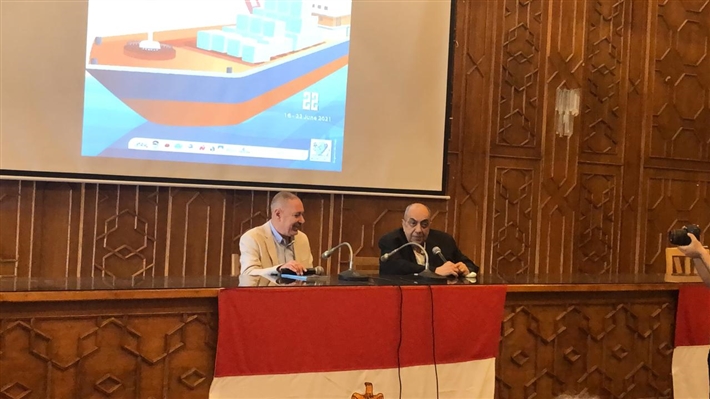 الناقد السينمائي كمال رمزي والكاتب الصحفي خالد محمود