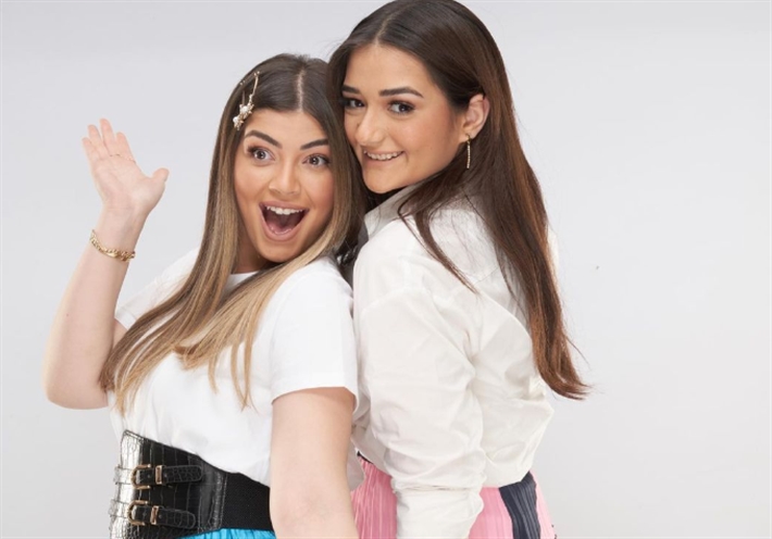 ليلى وملك أحمد زاهر