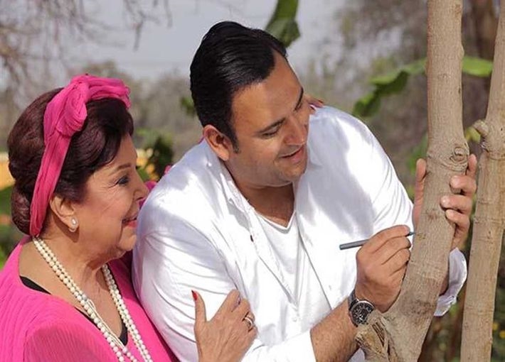 رجاء الجداوي وأكرم حسني