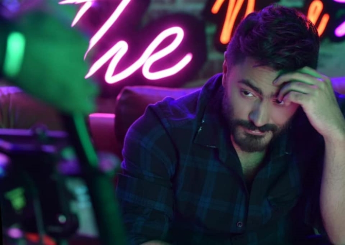 تامر حسني في صورة من أحدث كليباته