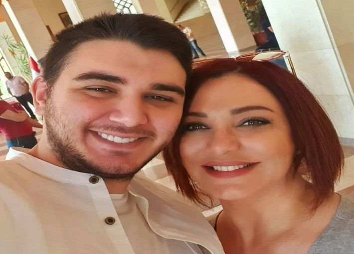 سلاف فواخرجي وابنها حمزة