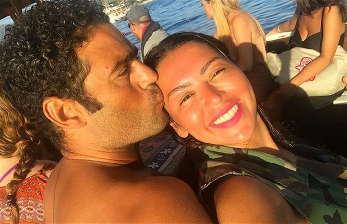 لقاء الخميسي ومنصف