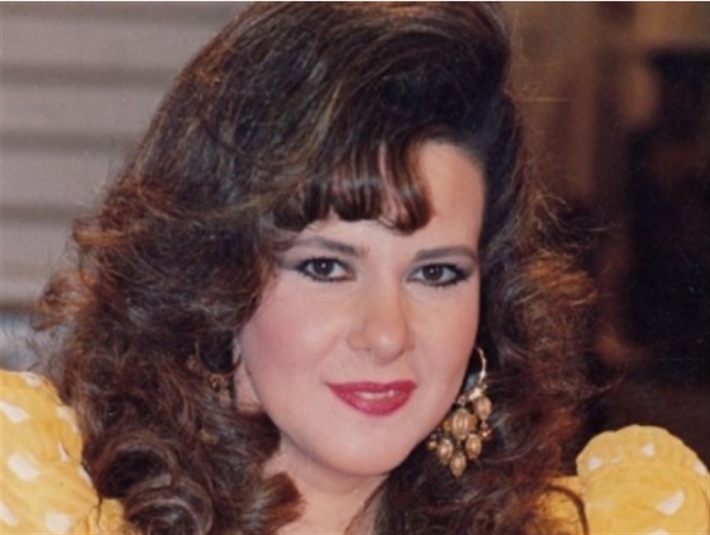 دلال عبد العزيز