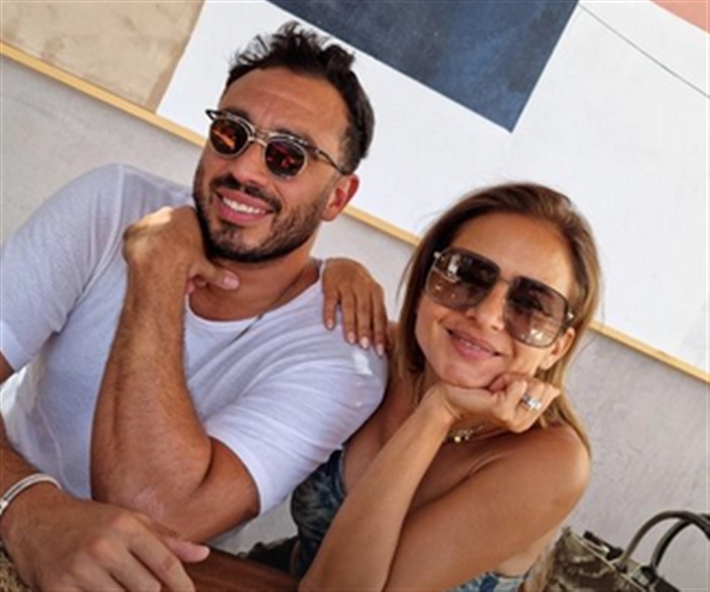 نيللي كريم وهشام عاشور