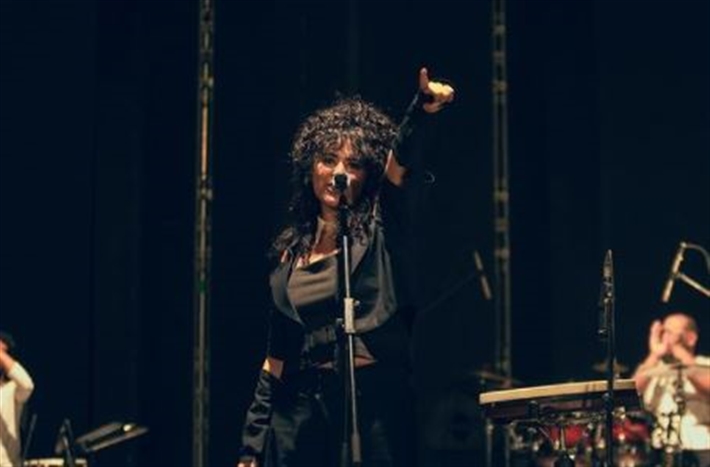 دينا الوديدي