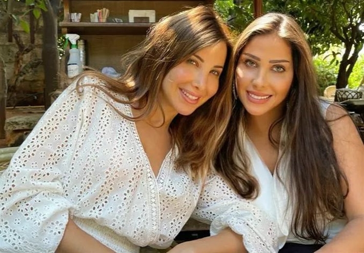 نانسي ونادين