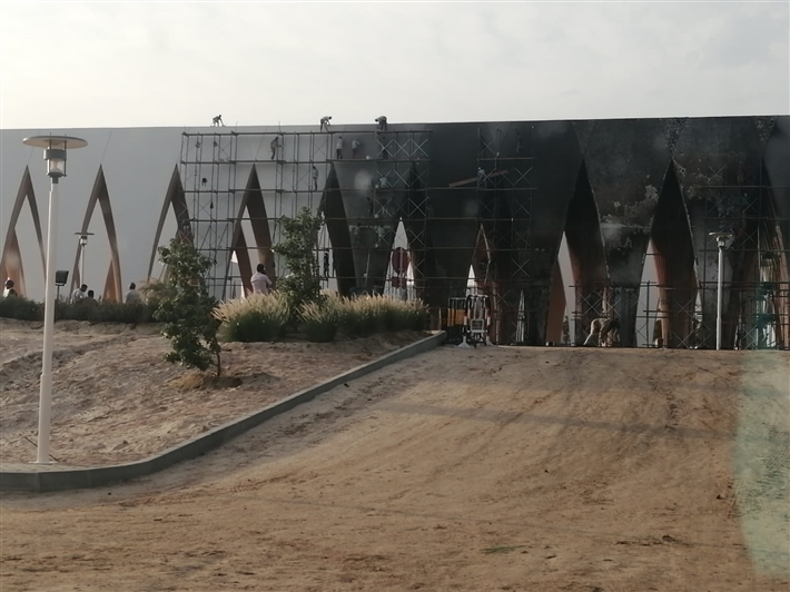 ترميم قاعة المؤتمرات