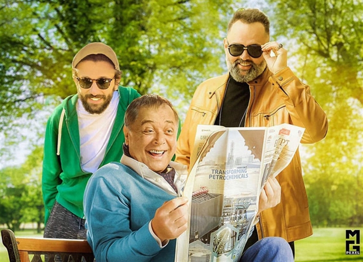 محمد وكريم مع والدهما الراحل محمود عبد العزيز