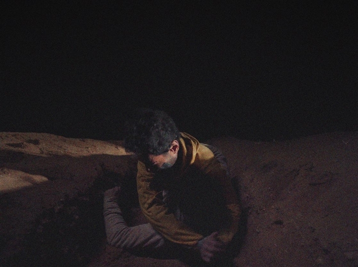 الملصق الدعائي لـ&quot;الحفرة&quot;