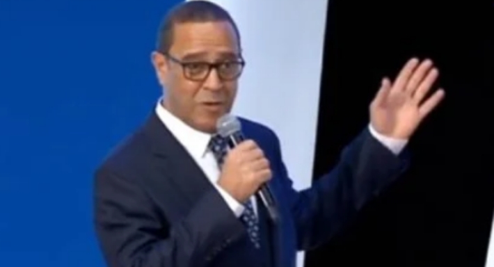 أشرف عبد الباقي