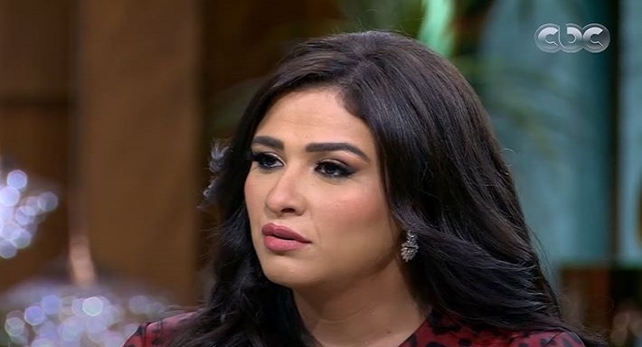 ياسمين عبد العزيز