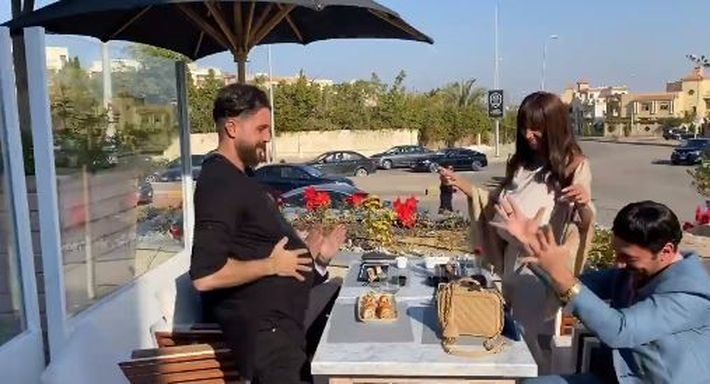 أبطال فيلم حامل اللقب