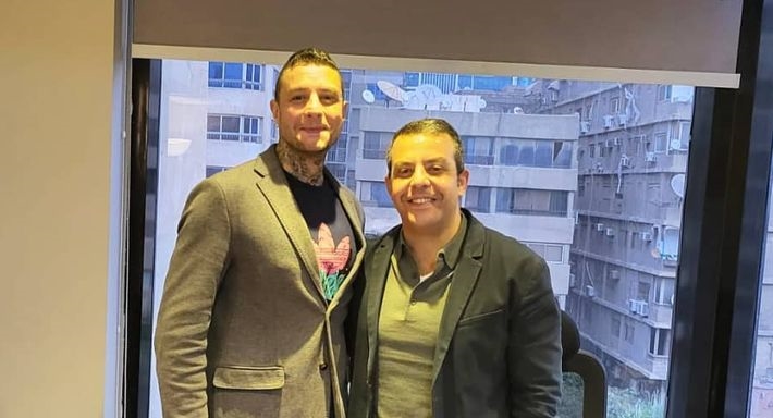 أحمد الفيشاوي والطبيب المعالج لوالدته