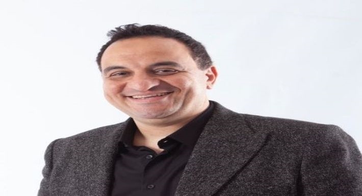 هشام إسماعيل