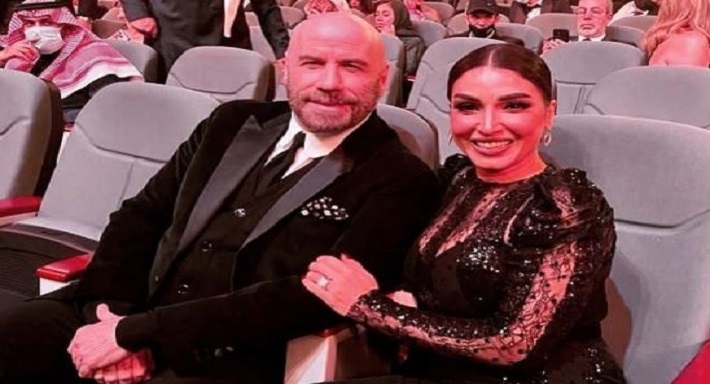 روجينا وجون ترافولتا