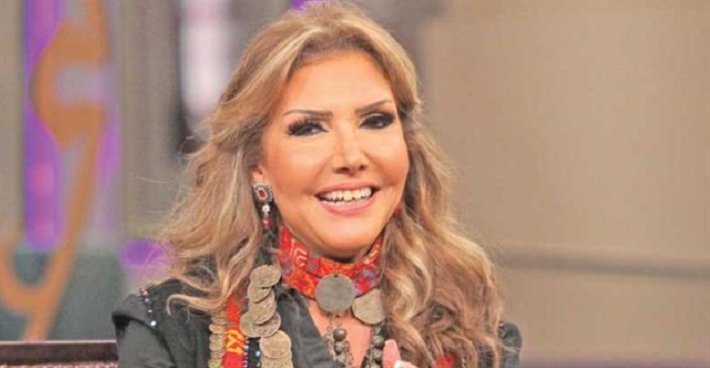 نادية مصطفى