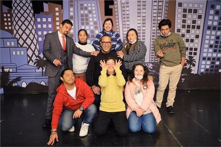 أشرف عبد الباقي مع ذوي الهمم